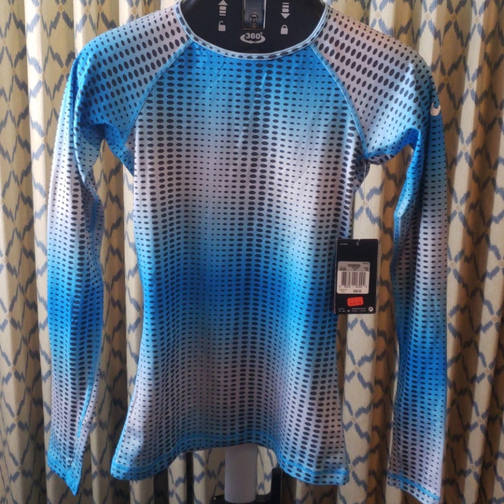 Nike Pro Hyperwarm long sleeves